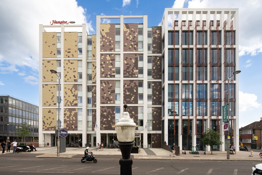 Hampton inn london city centre.
